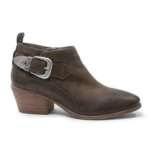 Steve Madden Western Bradi Booties